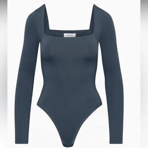 Aritzia Babaton Contour Long Sleeve Squareneck Bodysuit Navy Blue small